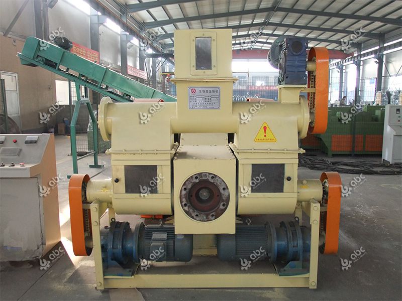Punching Briquette Press Backside at Factory