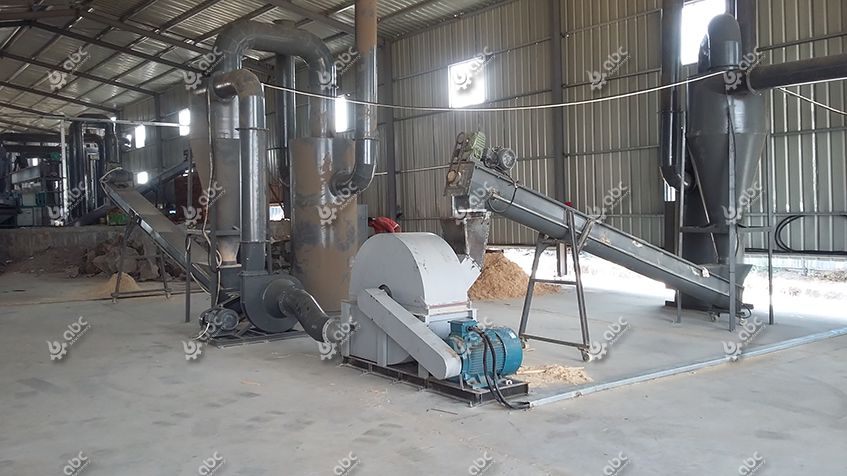 Wood Chip Briquette Making Machine Pretreatment Crushing Process